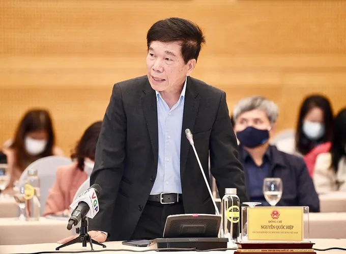 Cầm tiền chờ giá nhà năm 2023 giảm để bắt đáy, chuyên gia khuyên gì? - Ảnh 1. Cầm tiền chờ giá nhà năm 2023 giảm để bắt đáy, chuyên gia khuyên gì? - Ảnh 1.
