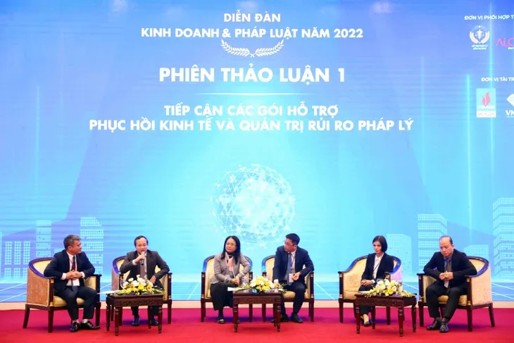 Doanh nghiệp kỳ vọng được giảm thuế dài hơn - Ảnh 1. Doanh nghiệp kỳ vọng được giảm thuế dài hơn - Ảnh 1.
