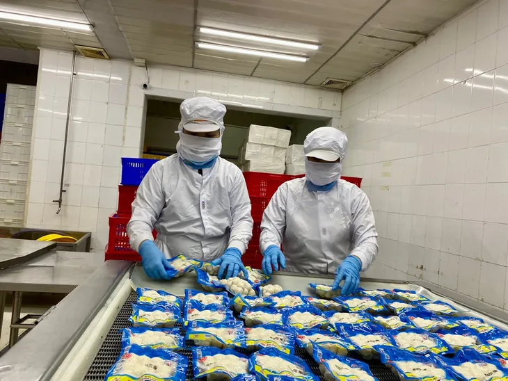 Doanh nghiệp tận tụy với đơn hàng nhỏ lẻ, giữ chân người lao động - Ảnh 2. Doanh nghiệp tận tụy với đơn hàng nhỏ lẻ, giữ chân người lao động - Ảnh 2.