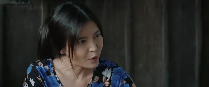 Mẹ rơm - Tập 29: Hồng mơ về gia đình hạnh phúc bên cha con Mô gù - Ảnh 11. Mẹ rơm - Tập 29: Hồng mơ về gia đình hạnh phúc bên cha con Mô gù - Ảnh 11.