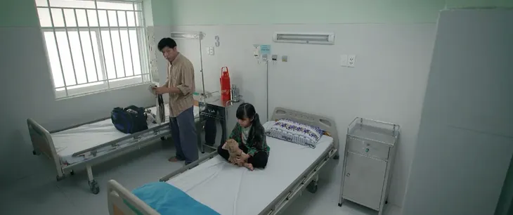 Mẹ rơm - Tập 29: Hồng mơ về gia đình hạnh phúc bên cha con Mô gù - Ảnh 36. Mẹ rơm - Tập 29: Hồng mơ về gia đình hạnh phúc bên cha con Mô gù - Ảnh 36.