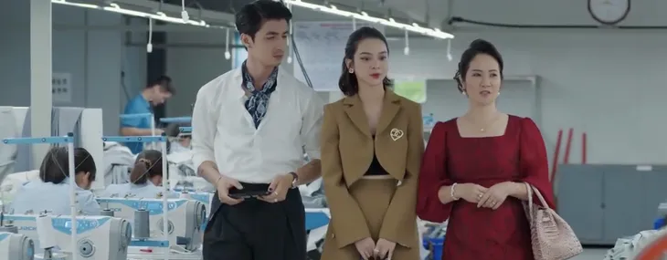 Đừng làm mẹ cáu - Tập 7: Vừa mới lập công lớn, Hạnh bị nghĩ ngay là kẻ ăn trộm - Ảnh 10. Đừng làm mẹ cáu - Tập 7: Vừa mới lập công lớn, Hạnh bị nghĩ ngay là kẻ ăn trộm - Ảnh 10.