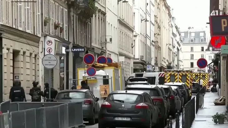 Nổ súng ở trung tâm thủ đô Paris làm 6 người thương vong - Ảnh 1. Nổ súng ở trung tâm thủ đô Paris làm 6 người thương vong - Ảnh 1.