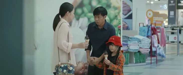 Mẹ rơm - Tập 30: Khoản và Hào - Ai tìm thấy Hạt Dẻ trước? - Ảnh 16. Mẹ rơm - Tập 30: Khoản và Hào - Ai tìm thấy Hạt Dẻ trước? - Ảnh 16.