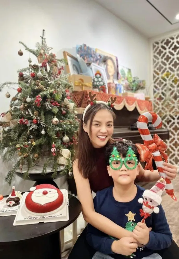 Sao Việt ngày 26/12: Thanh Sơn - Khả Ngân ra MV, Phương Nga động viên ông xã Bình An - Ảnh 3. Sao Việt ngày 26/12: Thanh Sơn - Khả Ngân ra MV, Phương Nga động viên ông xã Bình An - Ảnh 3.
