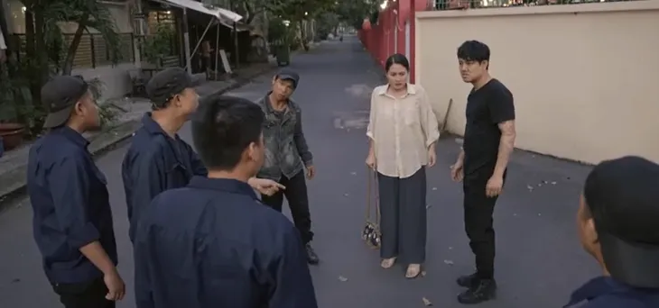 Mẹ rơm - Tập 32: Mô có tình cảm với Hồng? - Ảnh 16. Mẹ rơm - Tập 32: Mô có tình cảm với Hồng? - Ảnh 16.