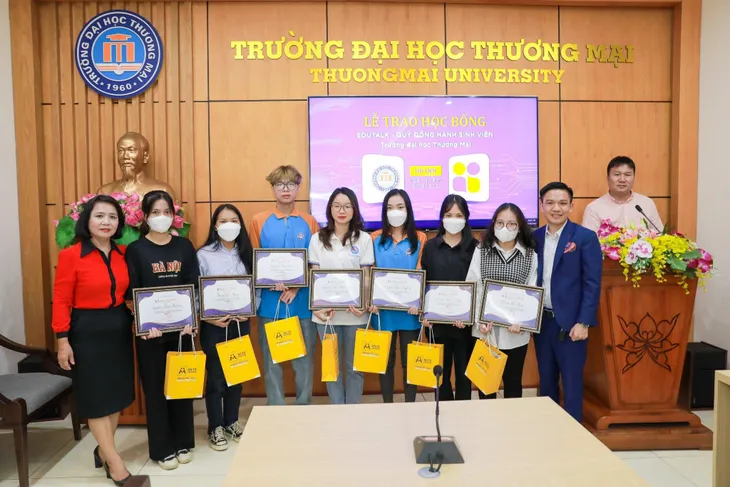IELTS Mentor - Người dẫn lối, người truyền cảm hứng học IELTS cho học viên Việt Nam - Ảnh 5. IELTS Mentor - Người dẫn lối, người truyền cảm hứng học IELTS cho học viên Việt Nam - Ảnh 5.
