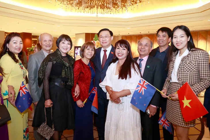 Chủ tịch Quốc hội Vương Đình Huệ bắt đầu thăm chính thức New Zealand - Ảnh 1. Chủ tịch Quốc hội Vương Đình Huệ bắt đầu thăm chính thức New Zealand - Ảnh 1.