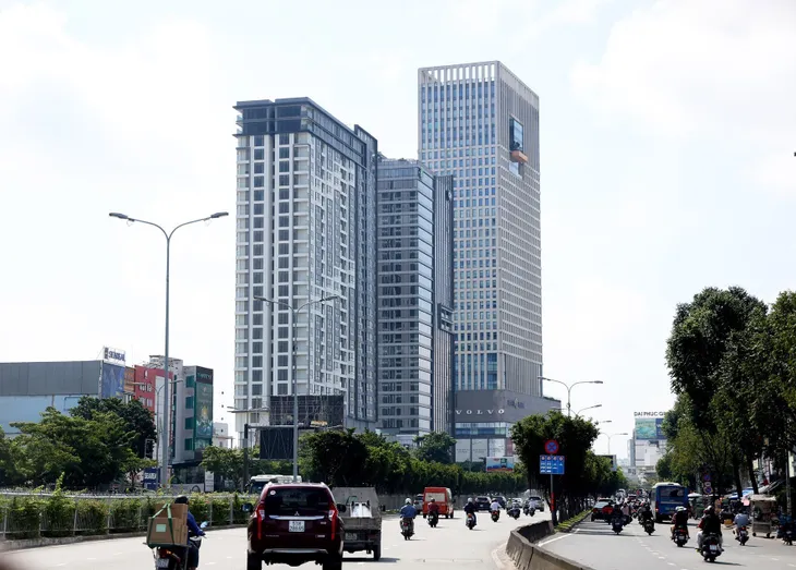 Thị trường bất động sản: Đi tìm điểm sáng - Ảnh 1. Thị trường bất động sản: Đi tìm điểm sáng - Ảnh 1.