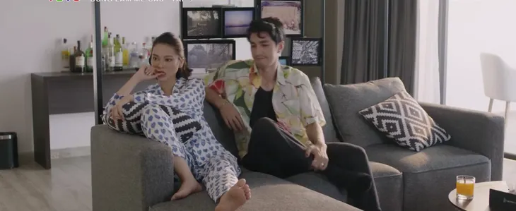 Đừng làm mẹ cáu - Tập 9: Vy phát hiện bố chồng ngoại tình, Khôi sắp gặp lại tình cũ - Ảnh 14. Đừng làm mẹ cáu - Tập 9: Vy phát hiện bố chồng ngoại tình, Khôi sắp gặp lại tình cũ - Ảnh 14.