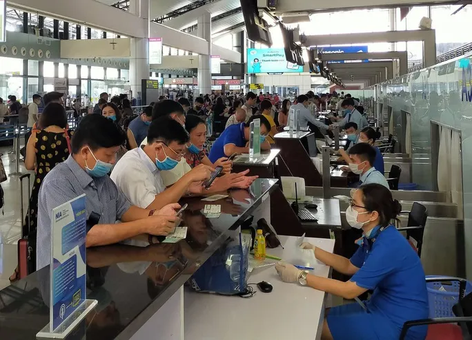 Năm 2022, hàng không Việt “càng bay càng lỗ” - Ảnh 2. Năm 2022, hàng không Việt “càng bay càng lỗ” - Ảnh 2.