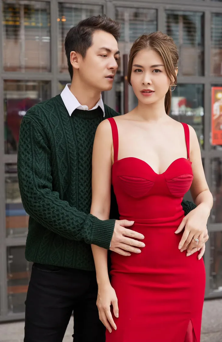 Sao Việt ngày 4/12: Lệ Quyên tình cảm bên bạn trai, Bảo Thanh khoe nhan sắc gái hai con - Ảnh 3. Sao Việt ngày 4/12: Lệ Quyên tình cảm bên bạn trai, Bảo Thanh khoe nhan sắc gái hai con - Ảnh 3.