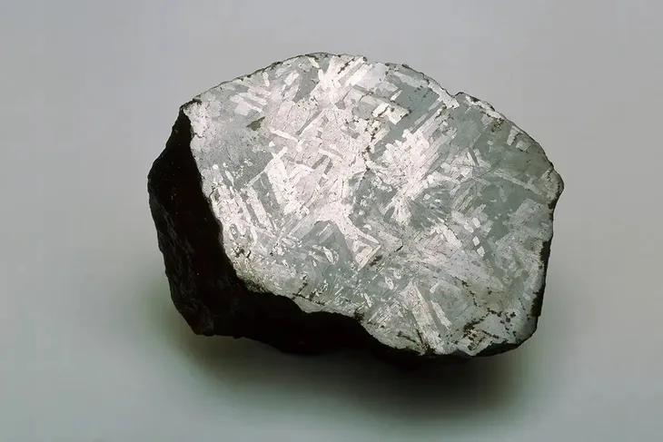 Khó tin: số lượng thiên thạch “khổng lồ” va vào Trái đất mỗi năm - Ảnh 3. Khó tin: số lượng thiên thạch “khổng lồ” va vào Trái đất mỗi năm - Ảnh 3.