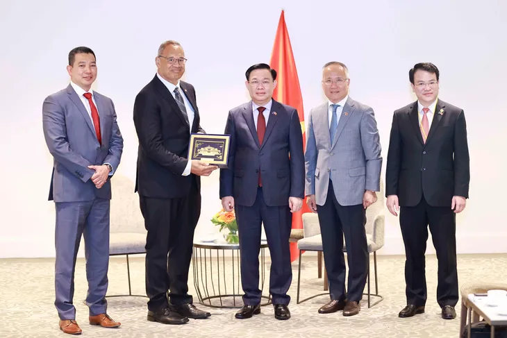 Chủ tịch Quốc hội Vương Đình Huệ tiếp đại diện lãnh đạo các tập đoàn, công ty của New Zealand - Ảnh 1. Chủ tịch Quốc hội Vương Đình Huệ tiếp đại diện lãnh đạo các tập đoàn, công ty của New Zealand - Ảnh 1.