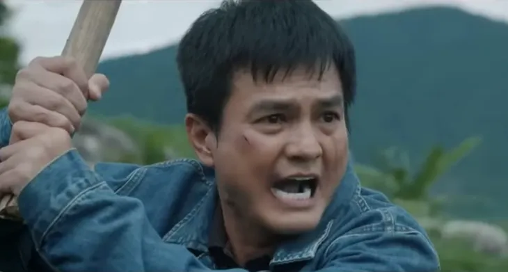 Mẹ rơm - Tập 20: Khoản đánh Mô trượt chân ngã xuống núi - Ảnh 3. Mẹ rơm - Tập 20: Khoản đánh Mô trượt chân ngã xuống núi - Ảnh 3.