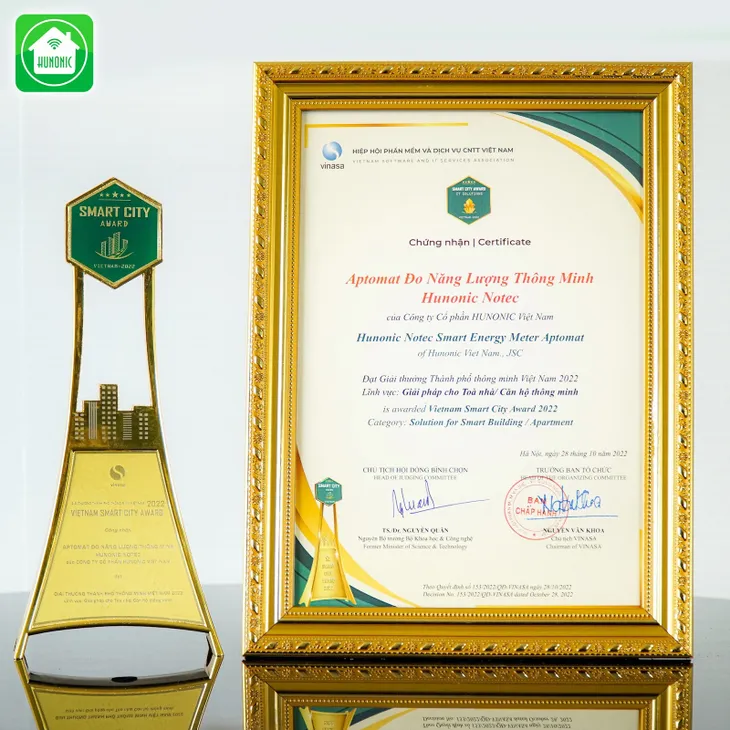Nhà thông minh Hunonic vinh dự nhận giải thưởng thành phố thông minh Việt Nam 2022 - Ảnh 1. Nhà thông minh Hunonic vinh dự nhận giải thưởng thành phố thông minh Việt Nam 2022 - Ảnh 1.