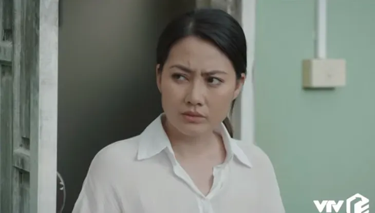 Mẹ rơm - Tập 21: Vừa lên thành phố, Thược thấy trai đã tít mắt - Ảnh 4. Mẹ rơm - Tập 21: Vừa lên thành phố, Thược thấy trai đã tít mắt - Ảnh 4.
