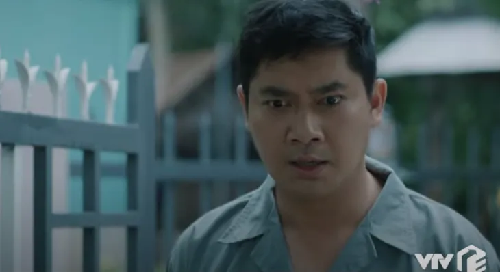 Mẹ rơm - Tập 21: Hào lặng người khi biết tin nhà Mô bị cháy, hai cha con mất tích - Ảnh 2. Mẹ rơm - Tập 21: Hào lặng người khi biết tin nhà Mô bị cháy, hai cha con mất tích - Ảnh 2.
