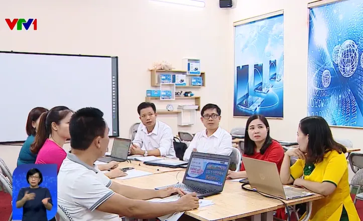 Chủ động gỡ khó để thích ứng với chương trình giáo dục phổ thông mới - Ảnh 1.