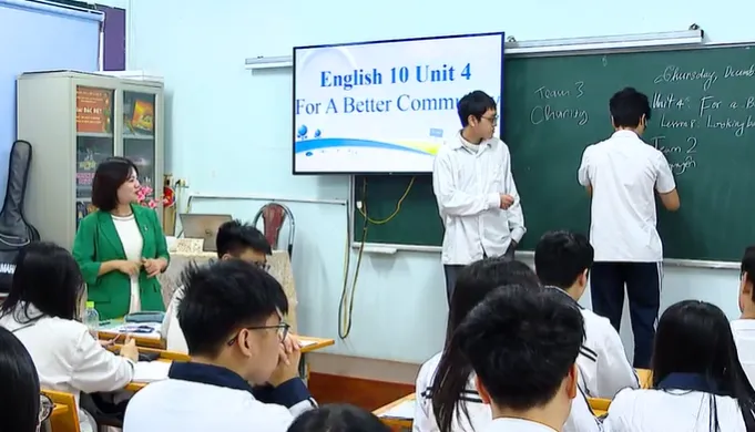 Chủ động gỡ khó để thích ứng với chương trình giáo dục phổ thông mới - Ảnh 2.