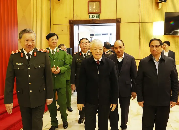 Tổng Bí thư Nguyễn Phú Trọng dự Hội nghị Đảng ủy Công an Trung ương - Ảnh 3. Tổng Bí thư Nguyễn Phú Trọng dự Hội nghị Đảng ủy Công an Trung ương - Ảnh 3.