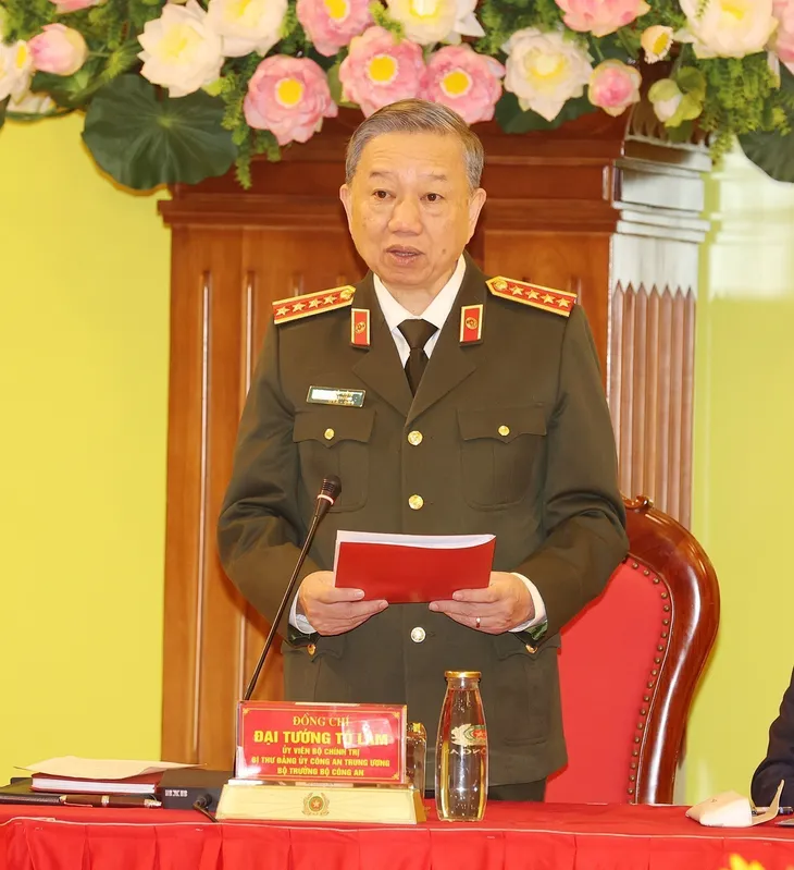 Tổng Bí thư Nguyễn Phú Trọng dự Hội nghị Đảng ủy Công an Trung ương - Ảnh 6. Tổng Bí thư Nguyễn Phú Trọng dự Hội nghị Đảng ủy Công an Trung ương - Ảnh 6.