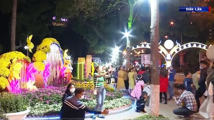 Người dân Tây Nguyên kỳ vọng một năm mới phát triển - Ảnh 1. Người dân Tây Nguyên kỳ vọng một năm mới phát triển - Ảnh 1.