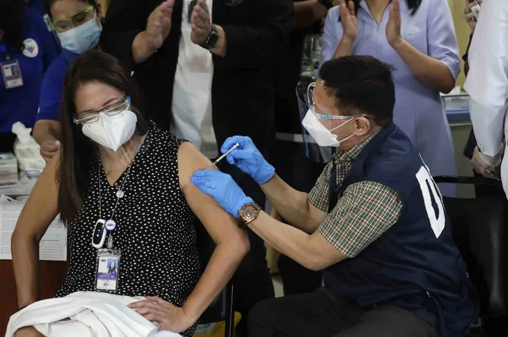Người có hệ miễn dịch lai có khả năng kháng virus gấp 30 lần, Mỹ phát hiện đột biến COVID-19 bí ẩn trong nước thải - Ảnh 2. Người có hệ miễn dịch lai có khả năng kháng virus gấp 30 lần, Mỹ phát hiện đột biến COVID-19 bí ẩn trong nước thải - Ảnh 2.