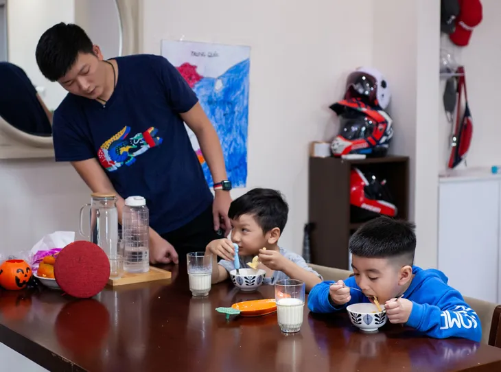 Cặp vợ chồng phượt thủ Minh Phương - Trường Nhật đối mặt Cuộc chiến nuôi con - Ảnh 4. Cặp vợ chồng phượt thủ Minh Phương - Trường Nhật đối mặt Cuộc chiến nuôi con - Ảnh 4.