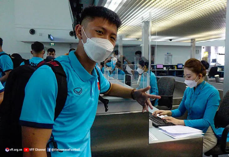 U23 Việt Nam lên đường sang Campuchia, tham dự giải U23 Đông Nam Á - Ảnh 2. U23 Việt Nam lên đường sang Campuchia, tham dự giải U23 Đông Nam Á - Ảnh 2.