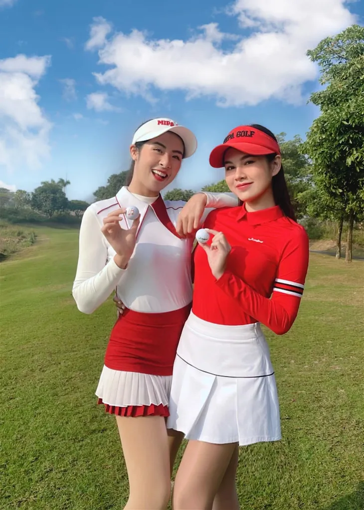 Dàn MC, BTV và diễn viên so kè nhan sắc trên sân golf - Ảnh 9. Dàn MC, BTV và diễn viên so kè nhan sắc trên sân golf - Ảnh 9.