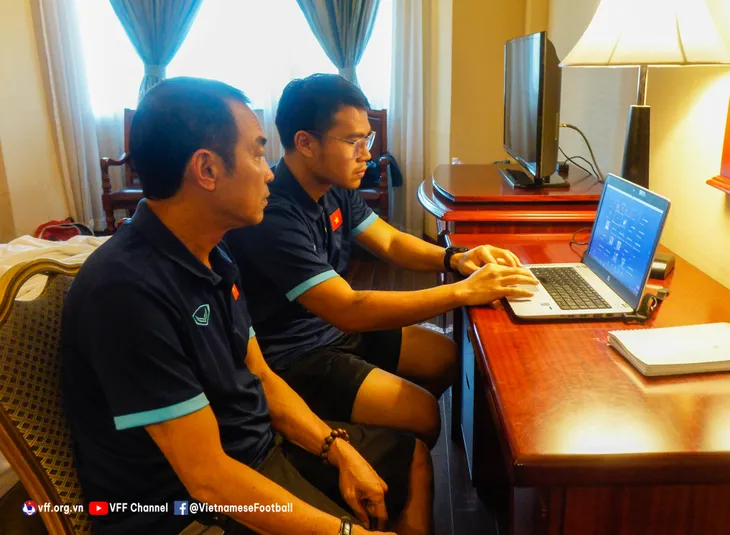 HLV Đinh Thế Nam: “U23 Việt Nam phấn đấu đạt thành tích cao nhất…” - Ảnh 1. HLV Đinh Thế Nam: “U23 Việt Nam phấn đấu đạt thành tích cao nhất…” - Ảnh 1.