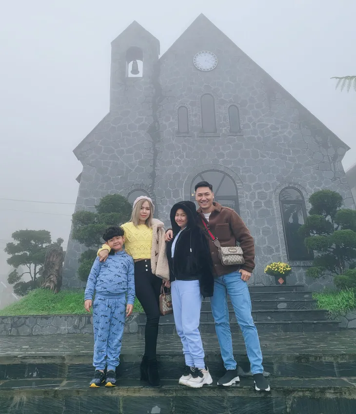 Diễn viên Việt tuần qua: Phương Oanh nói người tốt nhất sẽ đến muộn, Huyền Lizzie không thuộc team Valentine - Ảnh 1. Diễn viên Việt tuần qua: Phương Oanh nói người tốt nhất sẽ đến muộn, Huyền Lizzie không thuộc team Valentine - Ảnh 1.