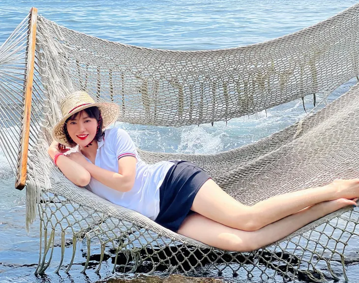 Diễn viên Việt tuần qua: Phương Oanh nói người tốt nhất sẽ đến muộn, Huyền Lizzie không thuộc team Valentine - Ảnh 7. Diễn viên Việt tuần qua: Phương Oanh nói người tốt nhất sẽ đến muộn, Huyền Lizzie không thuộc team Valentine - Ảnh 7.