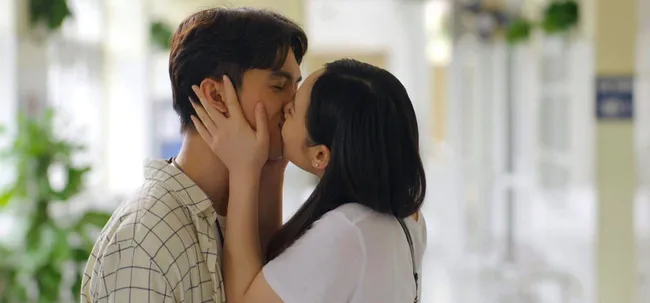 Loạt khoảnh khắc siêu ngọt ngào của 13 cặp đôi phim truyền hình - Ảnh 5. Loạt khoảnh khắc siêu ngọt ngào của 13 cặp đôi phim truyền hình - Ảnh 5.