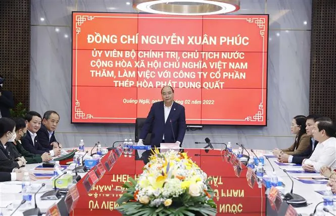Chủ tịch nước tới thăm, động viên giai cấp công nhân - Ảnh 4. Chủ tịch nước tới thăm, động viên giai cấp công nhân - Ảnh 4.