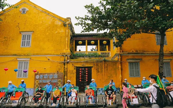 Mở cửa du lịch: “Chớp thời cơ” phục hồi ngành công nghiệp không khói - Ảnh 2. Mở cửa du lịch: “Chớp thời cơ” phục hồi ngành công nghiệp không khói - Ảnh 2.