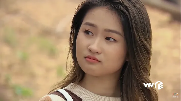 Phố trong làng - Tập 57: Hoàng đã tìm được cô gái định mệnh - Ảnh 1.