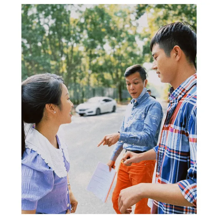 Dàn diễn viên chia tay Phố trong làng, Doãn Quốc Đam hài hước đến phút cuối - Ảnh 1. Dàn diễn viên chia tay Phố trong làng, Doãn Quốc Đam hài hước đến phút cuối - Ảnh 1.