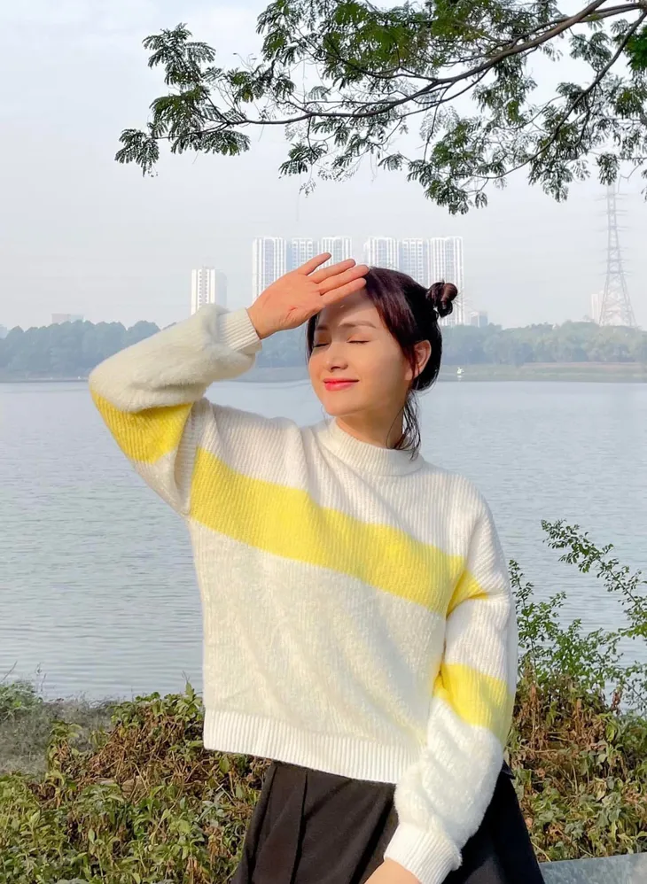 Vừa khỏi COVID-19, Huyền Lizzie tươi tắn quay Thương ngày nắng về phần 2 - Ảnh 4. Vừa khỏi COVID-19, Huyền Lizzie tươi tắn quay Thương ngày nắng về phần 2 - Ảnh 4.