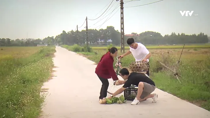 Phố trong làng - Tập cuối: Thanh xuân ý nghĩa của các chàng công an xã Tân Xuân - Ảnh 8. Phố trong làng - Tập cuối: Thanh xuân ý nghĩa của các chàng công an xã Tân Xuân - Ảnh 8.
