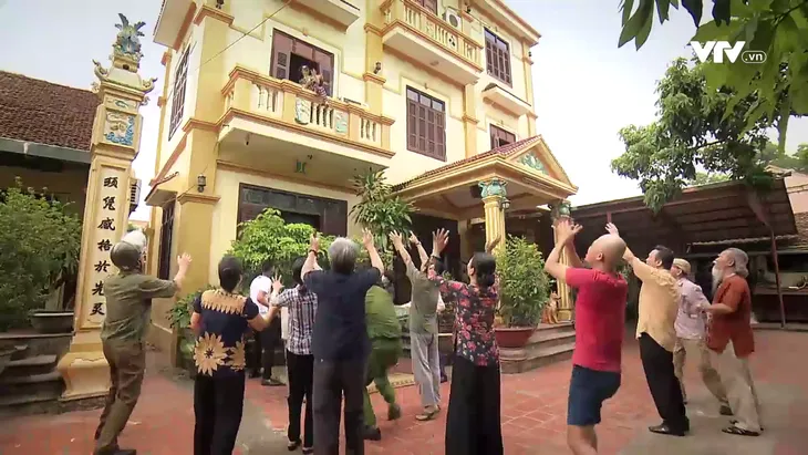 Phố trong làng - Tập cuối: Thanh xuân ý nghĩa của các chàng công an xã Tân Xuân - Ảnh 10. Phố trong làng - Tập cuối: Thanh xuân ý nghĩa của các chàng công an xã Tân Xuân - Ảnh 10.