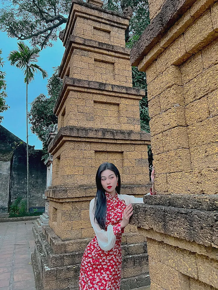 Lối về miền hoa: Tình địch của Thanh sắp xuất hiện, nhan sắc đáng gờm - Ảnh 5. Lối về miền hoa: Tình địch của Thanh sắp xuất hiện, nhan sắc đáng gờm - Ảnh 5.