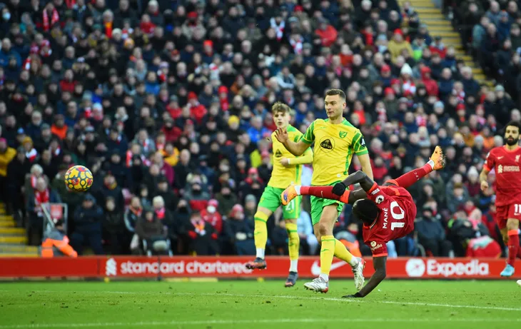 Thắng thuyết phục Norwich City, Liverpool thu hẹp khoảng cách với Man City - Ảnh 1. Thắng thuyết phục Norwich City, Liverpool thu hẹp khoảng cách với Man City - Ảnh 1.