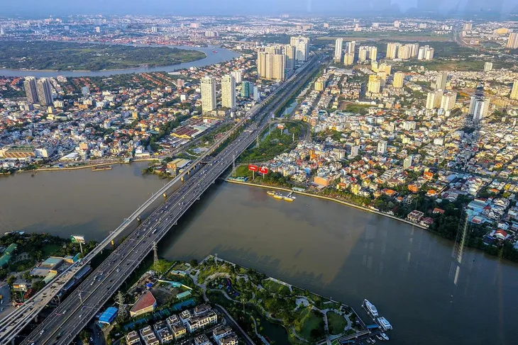 Sunrise Holdings: Đầu tư bất động sản Đông TP Hồ Chí Minh để an tâm vượt đại dịch - Ảnh 3.