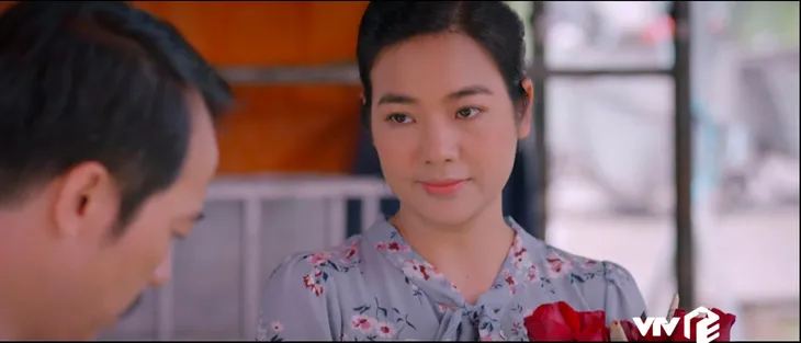 Lối về miền hoa - Tập 7: Lợi cạnh tranh với Nghĩa trồng hoa hữu cơ nhưng để ... ăn - Ảnh 9. Lối về miền hoa - Tập 7: Lợi cạnh tranh với Nghĩa trồng hoa hữu cơ nhưng để ... ăn - Ảnh 9.