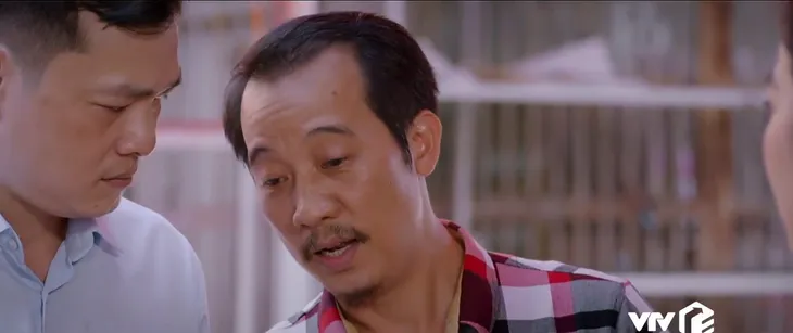 Lối về miền hoa - Tập 8: Ông Lâm tung chiêu đuổi thẳng tình địch trước mặt crush - Ảnh 3. Lối về miền hoa - Tập 8: Ông Lâm tung chiêu đuổi thẳng tình địch trước mặt crush - Ảnh 3.