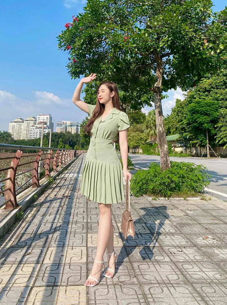 Hàn Trang - em gái tên Tố đáng yêu trong Lối về miền hoa - Ảnh 12. Hàn Trang - em gái tên Tố đáng yêu trong Lối về miền hoa - Ảnh 12.