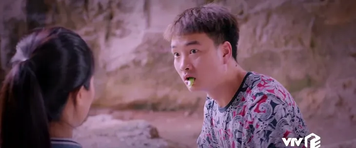 Lối về miền hoa: Chuyện tình Lợi - Thanh cực dễ thương qua ca khúc Vẫn còn giai tốt - Ảnh 4. Lối về miền hoa: Chuyện tình Lợi - Thanh cực dễ thương qua ca khúc Vẫn còn giai tốt - Ảnh 4.