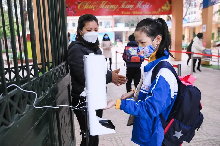 Thực hư thông tin Hà Nội dự kiến cho học sinh đi học từ 1/3 - Ảnh 1.
